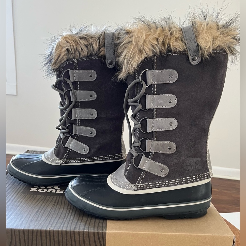 Sorel Black and Gray Winter Boots
